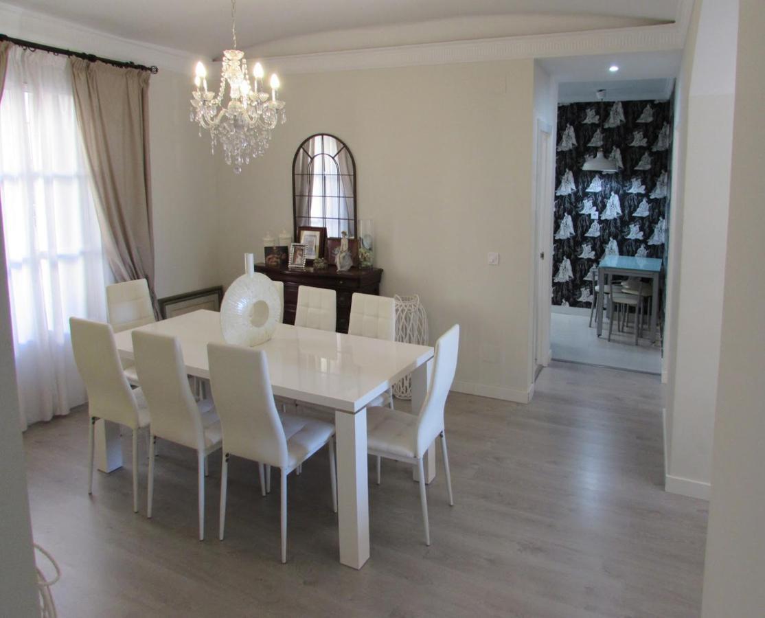 מאלגה Apartamento A 50 Metros De La Playa Malagueta Con Vistas Al Mar מראה חיצוני תמונה