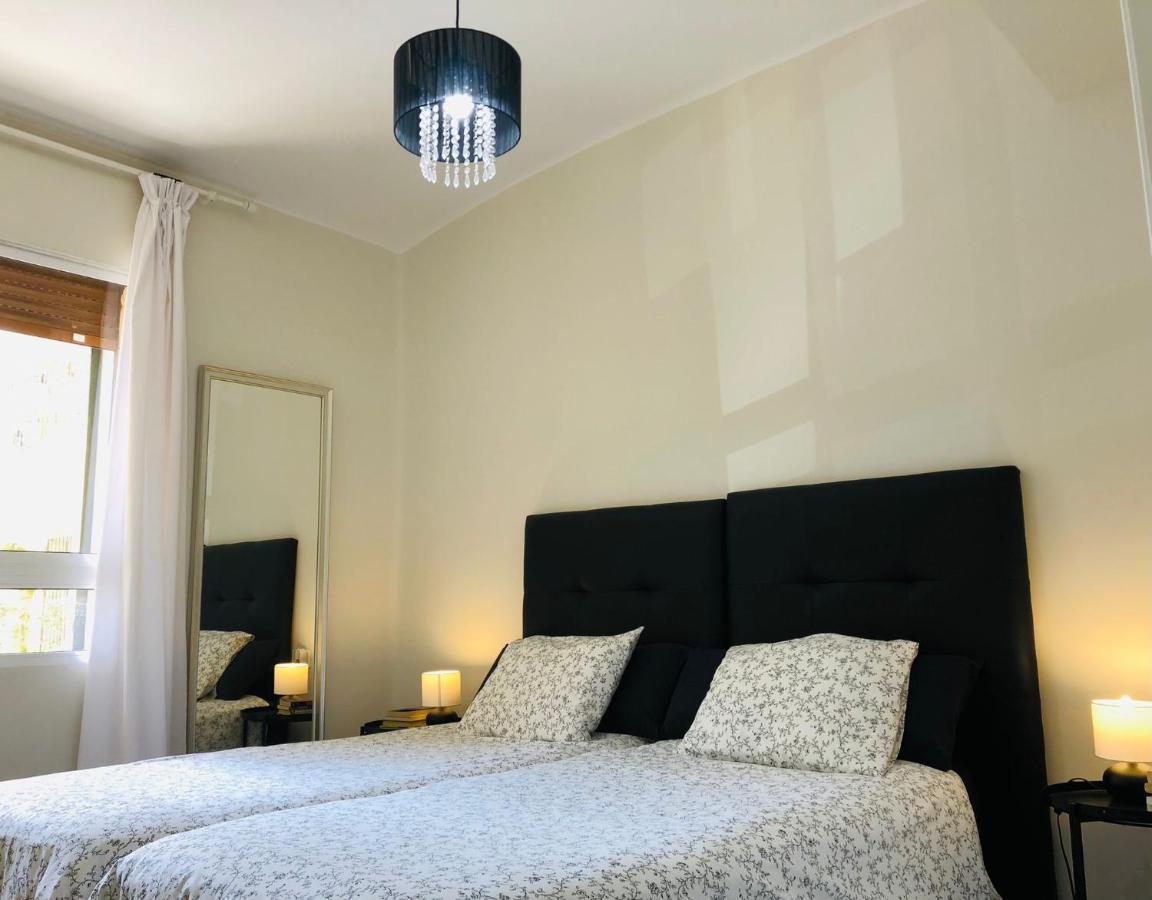 מאלגה Apartamento A 50 Metros De La Playa Malagueta Con Vistas Al Mar מראה חיצוני תמונה